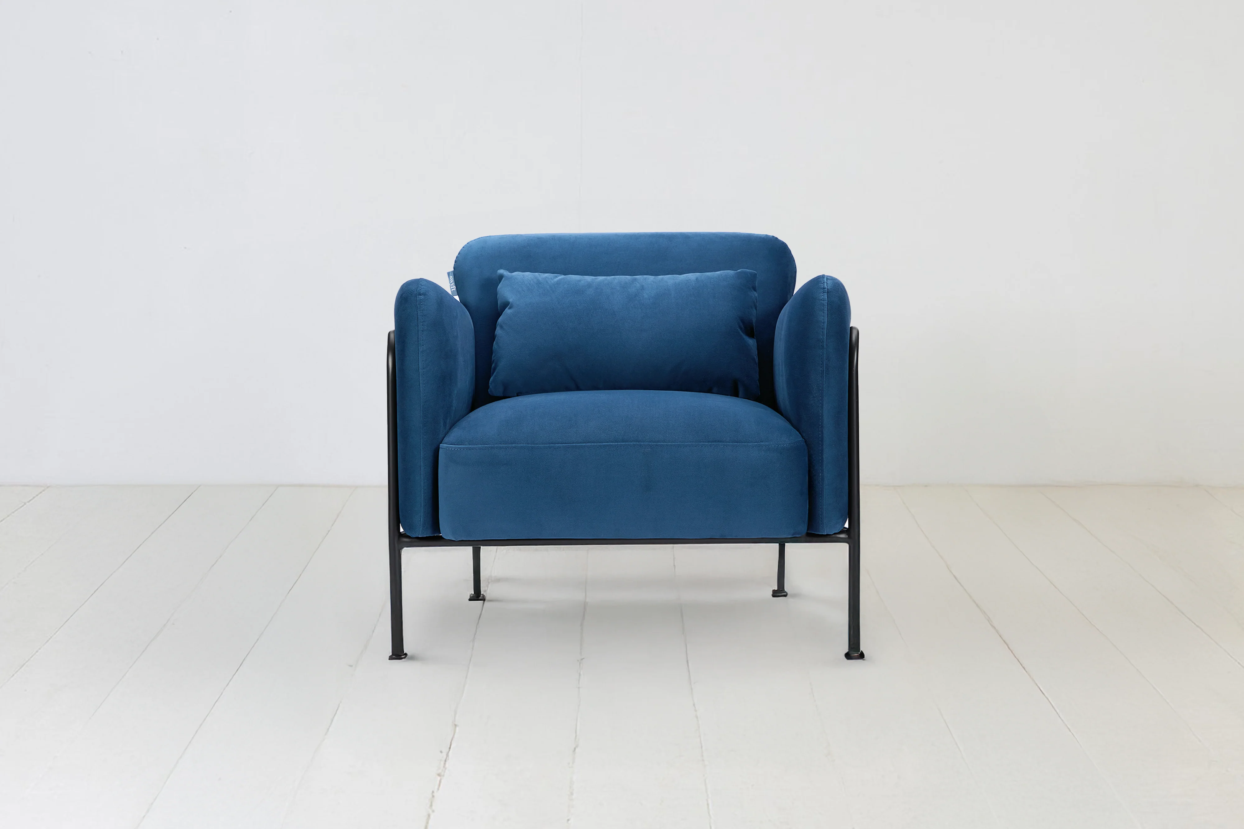 Chair 04 - Image 3