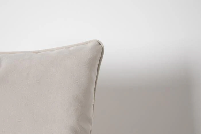 Cushion 01 - Image 7