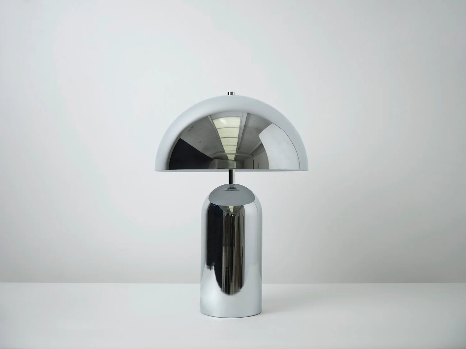 Table Lamp 06 - Image 2