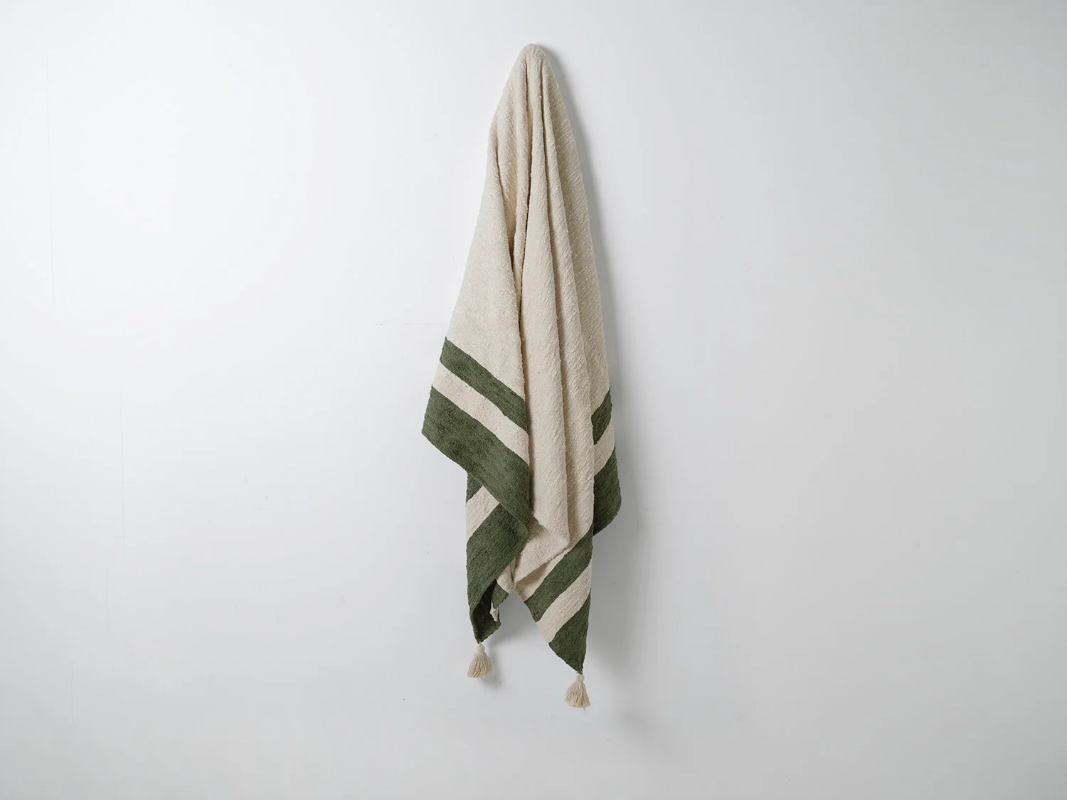 Throw 01 - Image 2